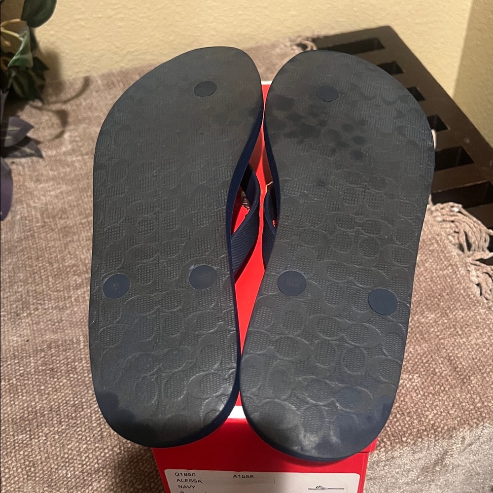 Coach Dark Blue and White Flip Flops - Picture 5 of 11